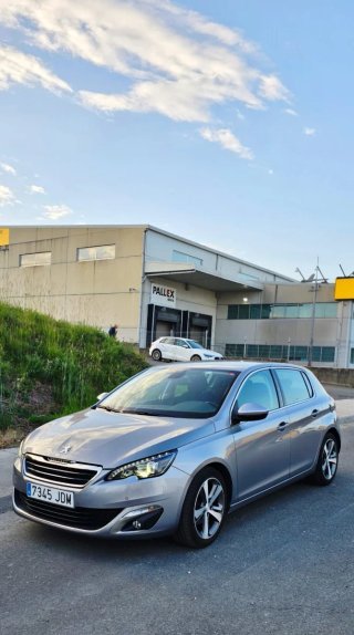 Peugeot 308 2015