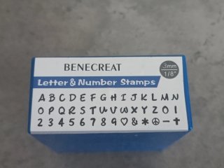 Juego 42 Sellos Metálicos Letras y Números