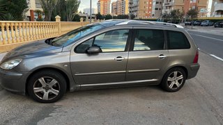 Peugeot 307 SW 2.0 HD 136cv