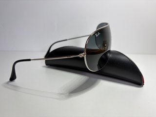 Gafas de Sol Ray-Ban Vintage Highstreet RB3311 Y2K