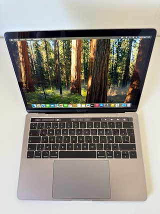 MacBook Pro 13" 2019 Gris Espacial