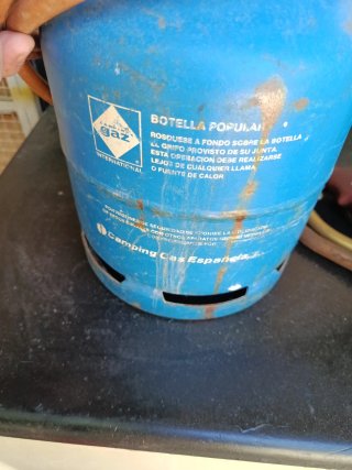 Soplete fontanero con bombona gas
