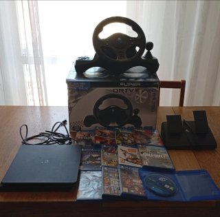 PS4 Slim 1TB + 12 Giochi + Volante