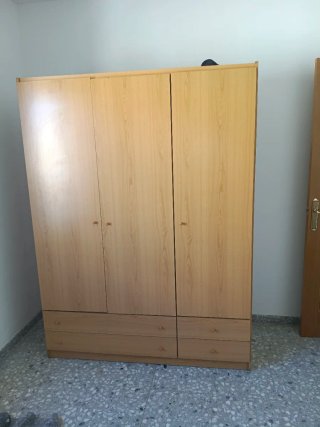 Armario 150 cm madera