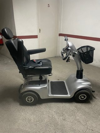 Silla Eléctrica Libercar Grand Classe Plata