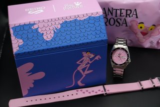 Seiko 5 Sport SRPM07 Pink Panther Edición Limitada