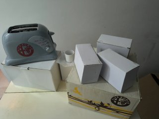 Conjunto Desayuno Alfa Romeo Tostadora y Taza