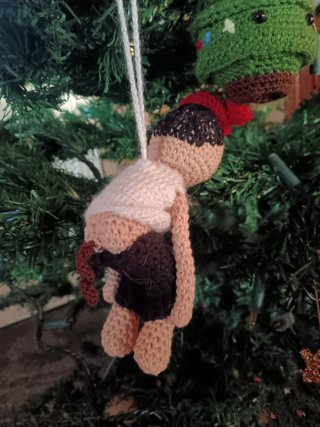 Muñeco amigurumi hecho a mano