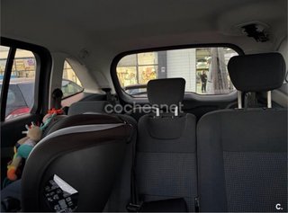 Ford Grand C-MAX 2014