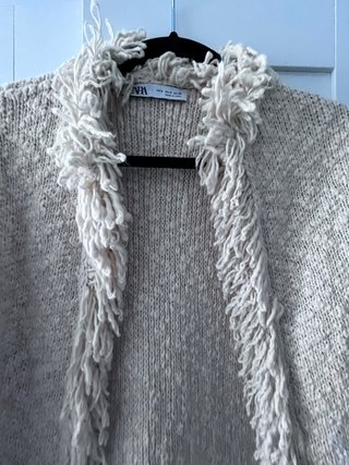 Chaqueta Zara con flecos