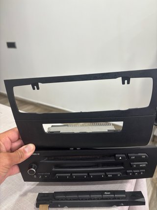 Radio BMW Serie 1 (2009)