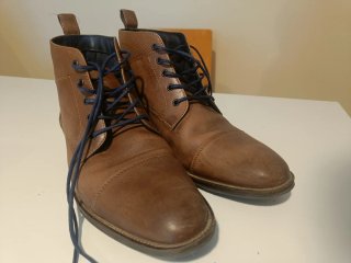 Botines de cuero marrones