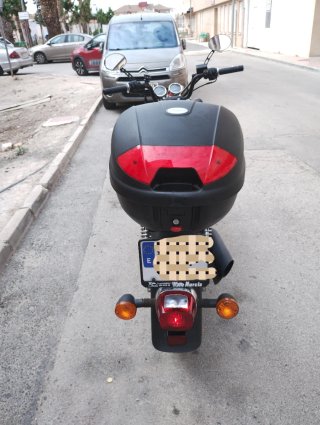 Keeway Superlight 125cc Moto Negra