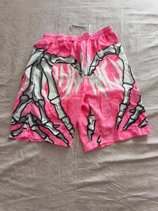 Conjunto Camiseta Guess y Pantalón Corto