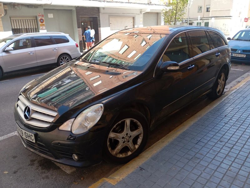 Mercedes-Benz Clase R 2009 - foto 1