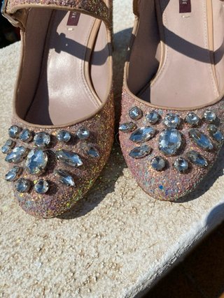 Zapatos Uterqüe pedrería rosa y plata