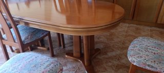 Mesa comedor y 6 sillas de madera