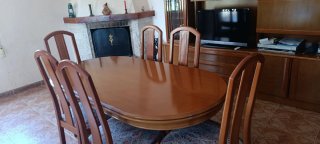 Mesa comedor y 6 sillas de madera