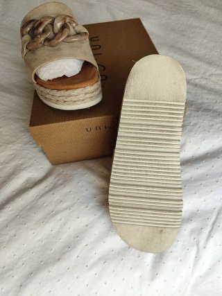 Sandalias Unisa Beige Talla 39