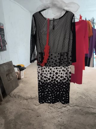 Vestido de fiesta lunares talla M
