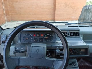 Renault supercinco 1986