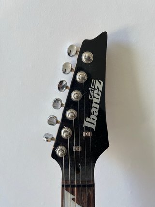 Guitarra Eléctrica Ibanez GIO Negra