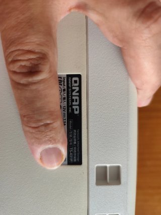Servidor NAS Qnap TS-431P (sin discos)