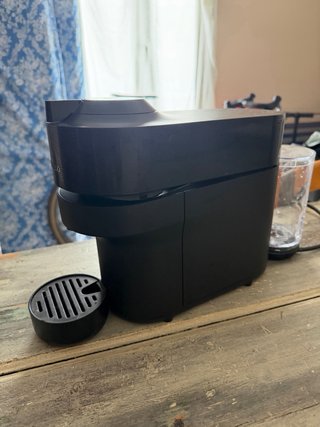 Cafetera Nespresso Negra