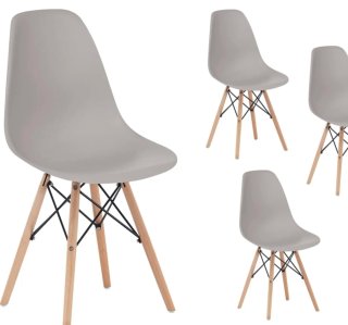 4 Sillas blancas Patas Madera en buen estado