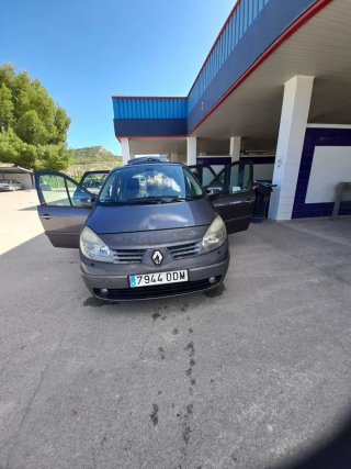 Renault Grand Scenic 2005