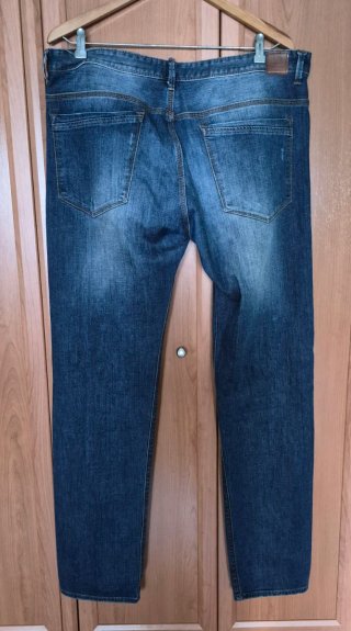 Pantalón vaquero roto caballero