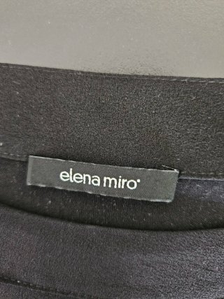 Blusa Elena Mirò nera con pizzo