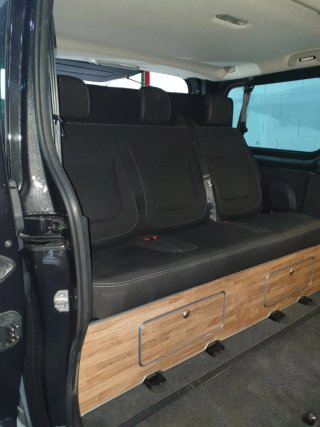 Muebles camper (cama, mesa y suelo)