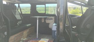 Muebles camper (cama, mesa y suelo)