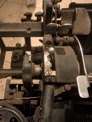 Máquina de Escribir Hispano Olivetti