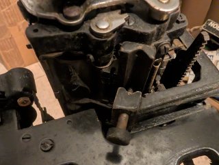 Máquina de Escribir Hispano Olivetti