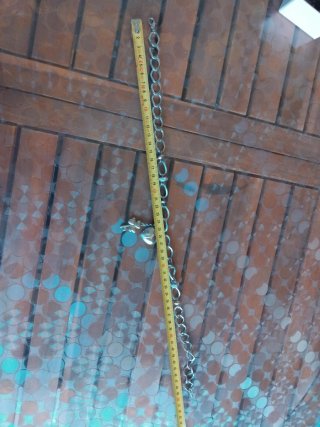 Collana in acciaio con ciondoli