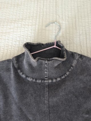 Jersey Zara gris efecto desgastado Talla S