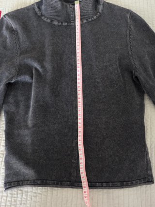 Jersey Zara gris efecto desgastado Talla S