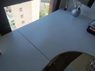 Mesa de despacho L-130cm x A-80cm