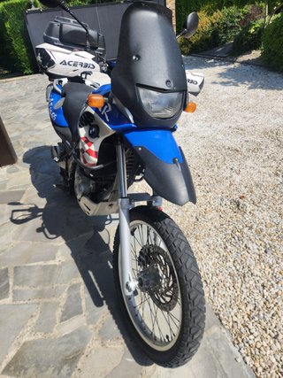 BMW F650GS Dakar Moto Aventura.