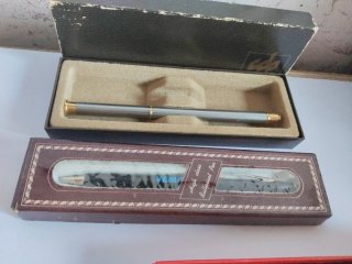 Lote 5 penne e penne stilografiche
