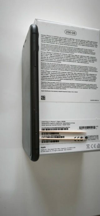 iPhone 11 256 GB Negro