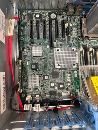 Servidor HP ProLiant ML350 G6 32GB RAM hdd  2,4tb