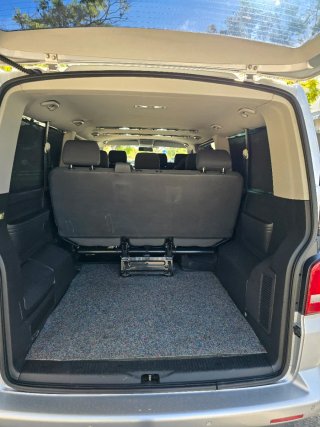 Volkswagen Caravelle 2010