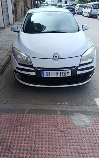 Megane  sport toure  2013