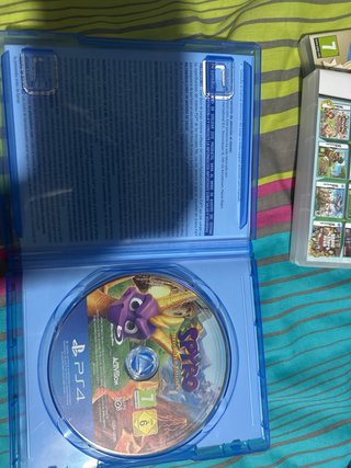 Spyro Reignited Trilogy PS4, acepto negociaciones