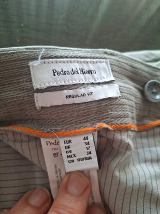 Pantalón gris  claro hombre