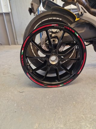 Llantas Ducati monster Edición Limitada