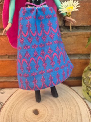 Muñeca Princesa Anna Frozen